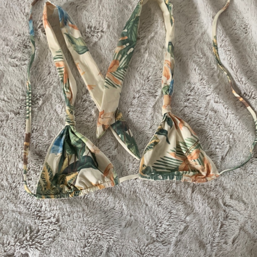 Monday swimwear top